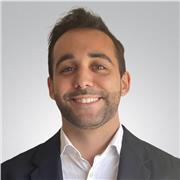 Ingeniero Informático graduado por la Universidad de Granada y con muchas ganas de impartir docencia en este ámbito.